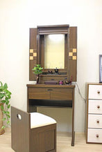 画像をギャラリービューアに読み込む, イス付き仏壇 アニー・リアン ダーク 創価学会 - 東京平和堂