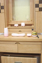 画像をギャラリービューアに読み込む, イス付き仏壇 アニー・リアン ライト 創価学会 - 東京平和堂