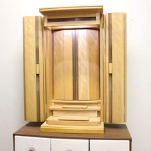 画像をギャラリービューアに読み込む, 上置き仏壇 レガーメ(電動扉) 桜 創価学会 特装御本尊様対応